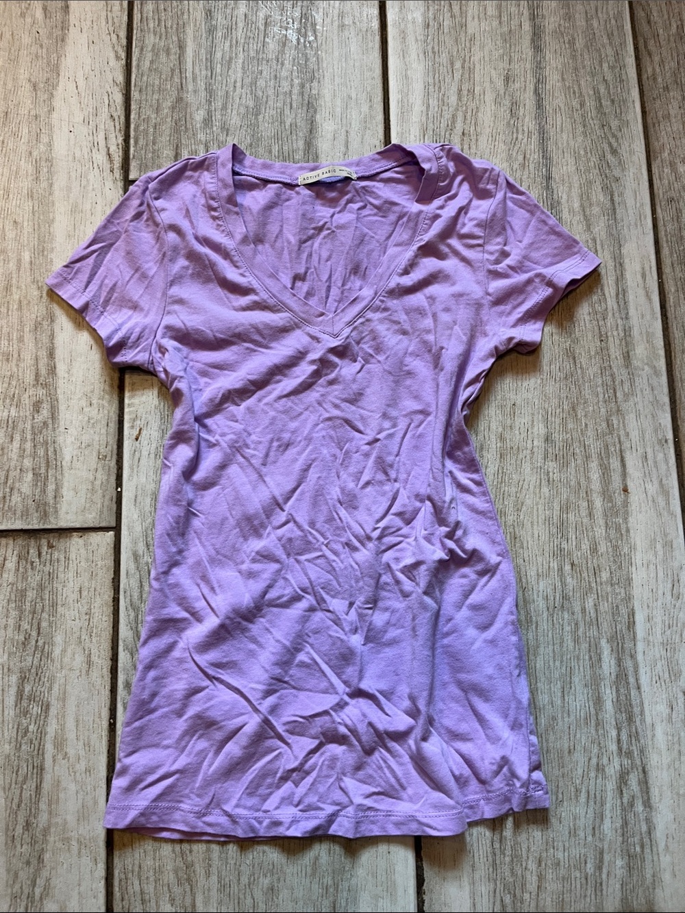 Active Basic Lavender V-Neck Short Sleeve Tee